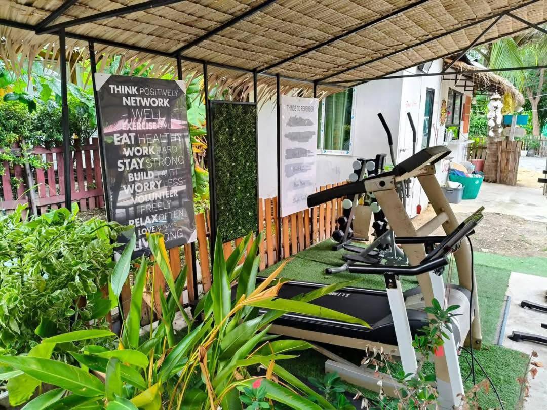 Do Dee Cafe Bangkok Hostel 外观 照片