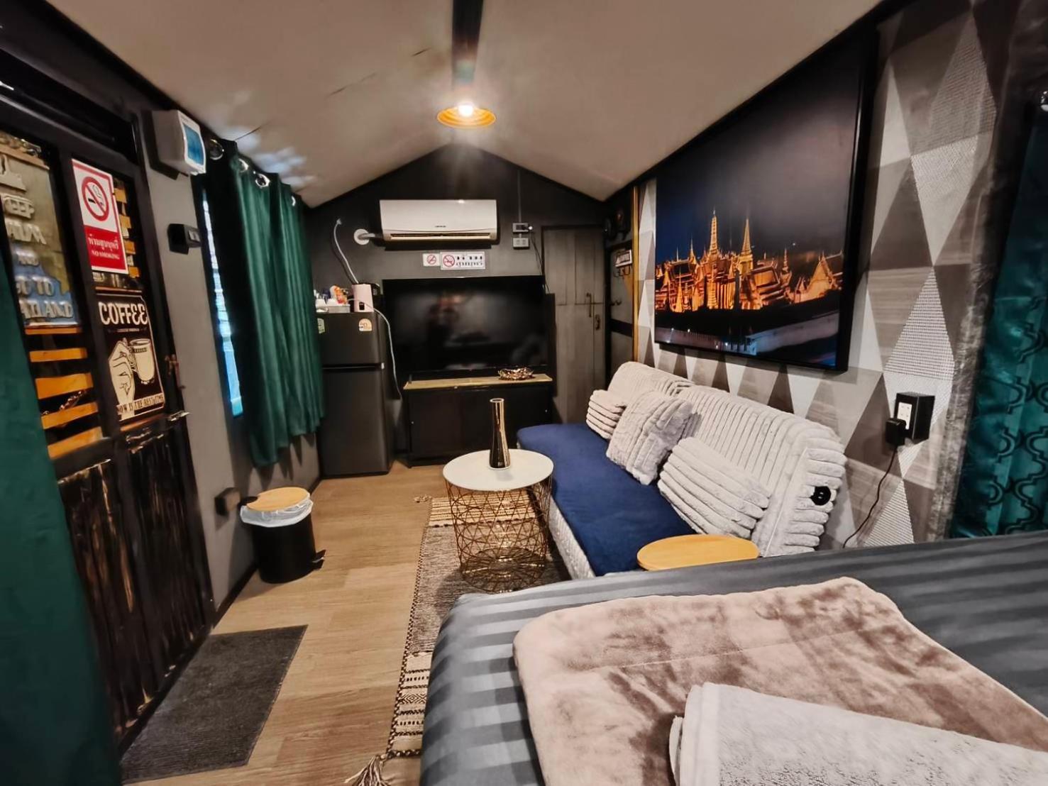 Do Dee Cafe Bangkok Hostel 外观 照片