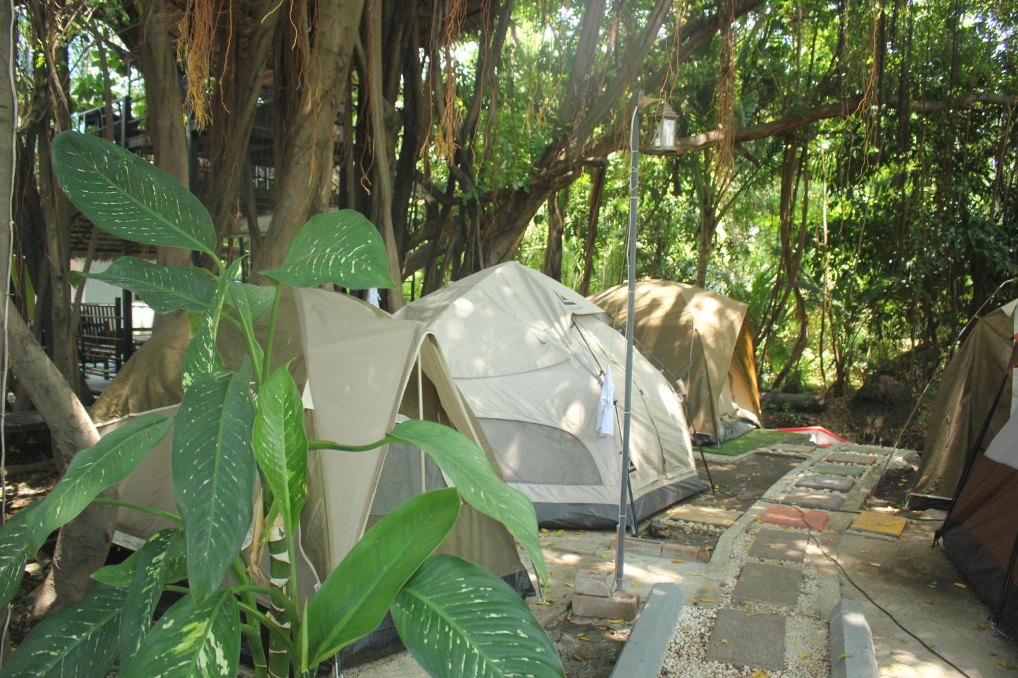 Do Dee Cafe Bangkok Hostel 外观 照片